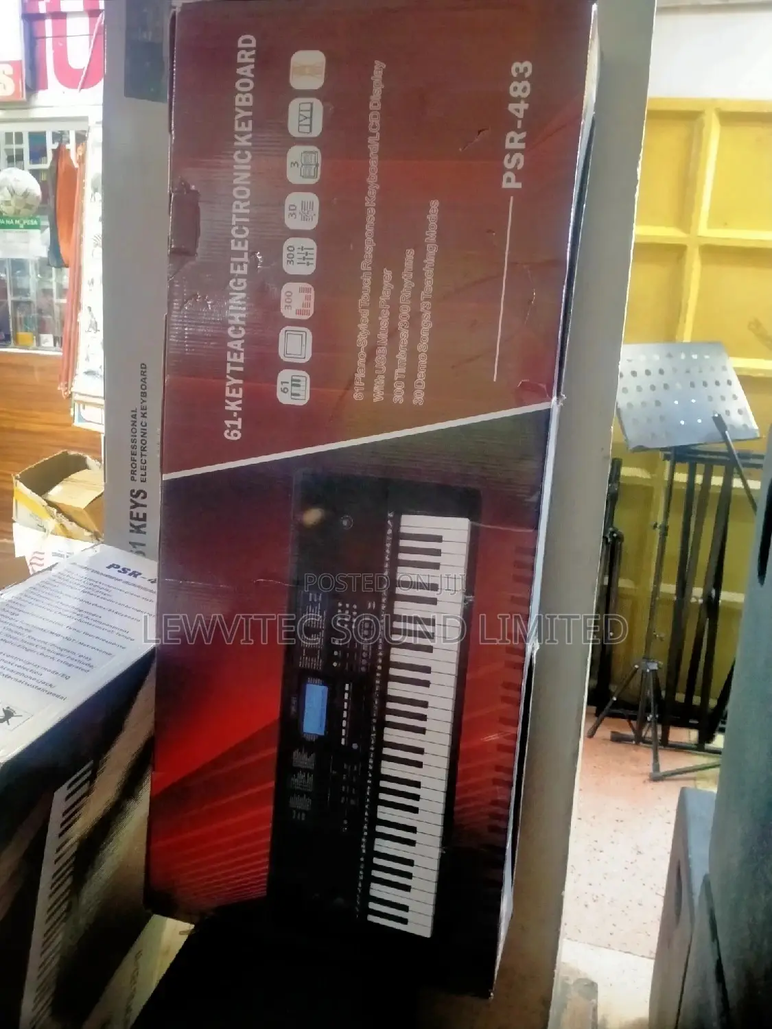 Electronic Keyboard Psr 483