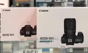 CANON EOS 90D DSLR Camera With 18-135mm Lens
