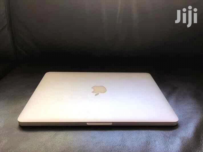 Laptop Apple MacBook Pro 4GB Intel Core i5 HDD 500GB