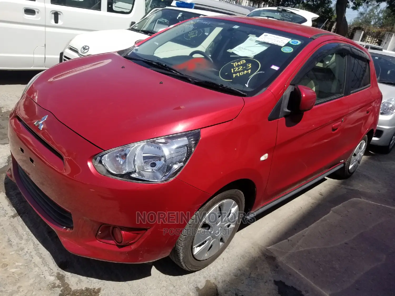 Mitsubishi Mirage 2015 Red