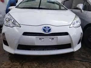 Toyota Aqua 2015 White