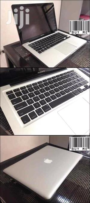 Laptop Apple MacBook Pro 4GB Intel Core i5 HDD 500GB