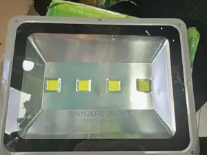 200watts Floodlight