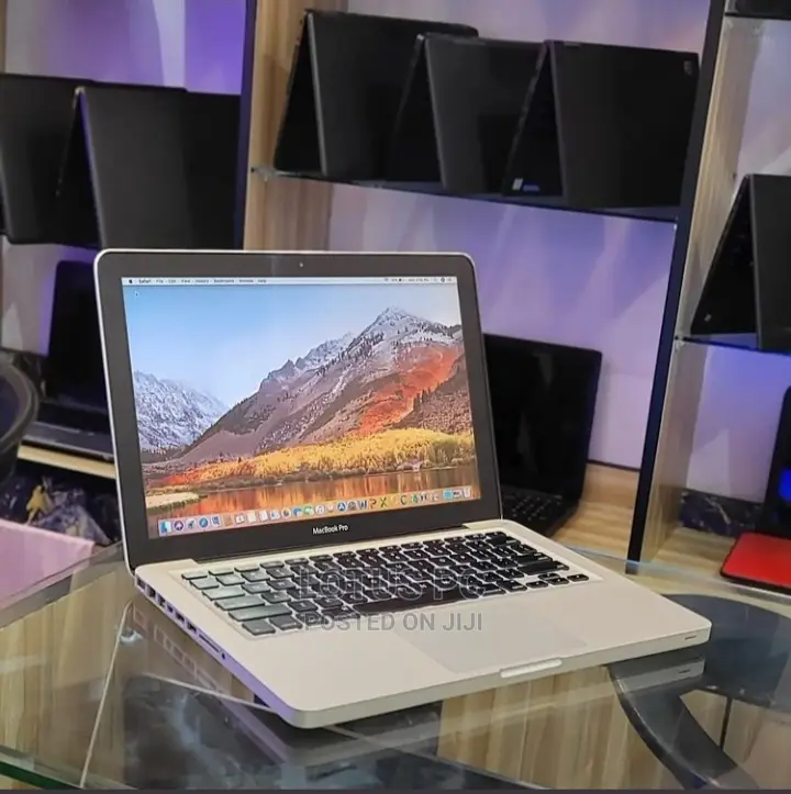 Laptop Apple MacBook 2012 4GB Intel Core I5 HDD 500GB