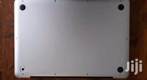 Laptop Apple MacBook Pro 4GB Intel Core i5 HDD 500GB
