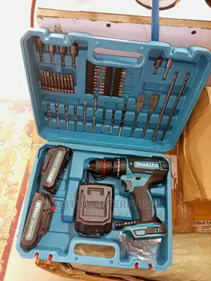 Makita Cordless Toolkit 88 VTS