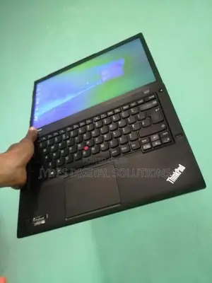 Laptop Lenovo ThinkPad T440s 4GB Intel Core I5 HDD 500GB