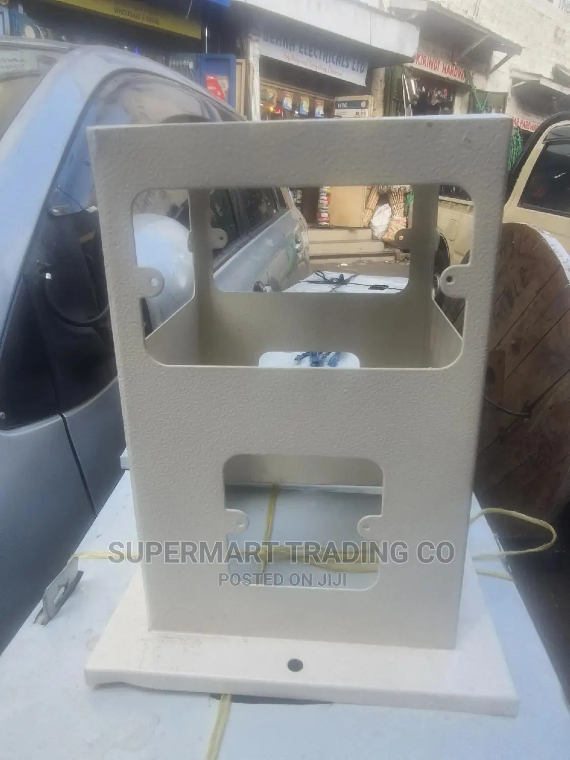 Pedestal Socket Stand