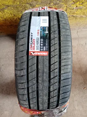 305/45r22 Roadx Tyre