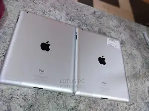 Apple iPad 2 Wi-Fi 16 GB Silver