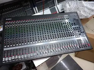 Yamaha MGP32X Plain Mixer