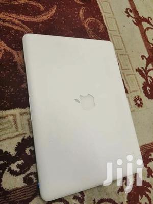 Laptop Apple MacBook 4GB Intel Core 2 Duo HDD 320GB