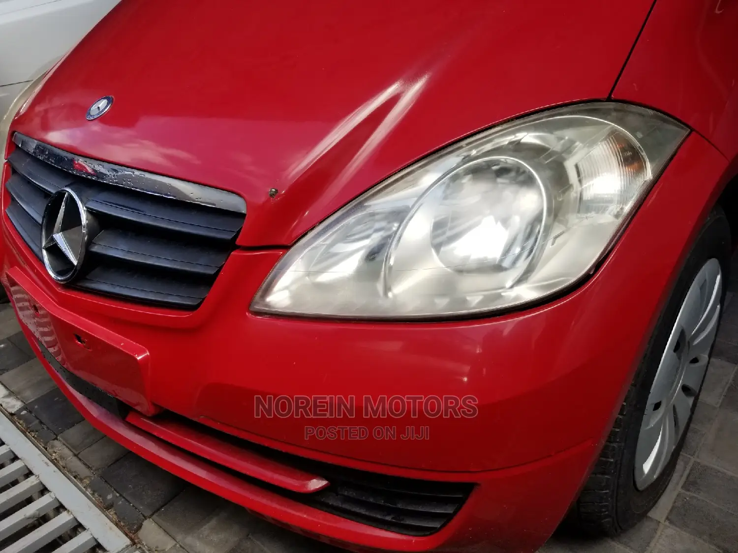Mercedes-Benz A-Class 2012 Red
