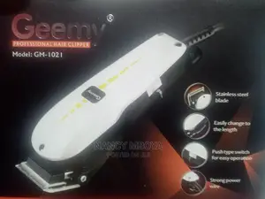 Geemy Shaver Kinyozi