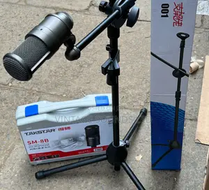Takstar Sm 8B Condenser Microphone With a Stand