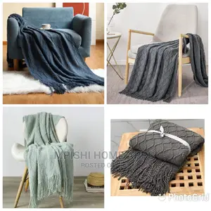 Knitted Throw Blankets