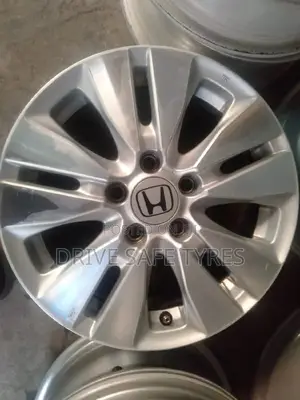 17 Inch Honda Rims (Japan)