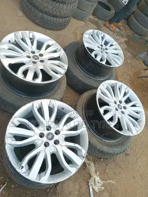 Range Rover Sport Rims Size 21 Set of 4