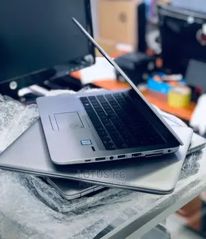 Laptop HP EliteBook 820 8GB Intel Core I5 SSD 160GB