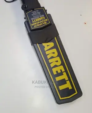 Hand-Held Metal Detector Super Scanner V