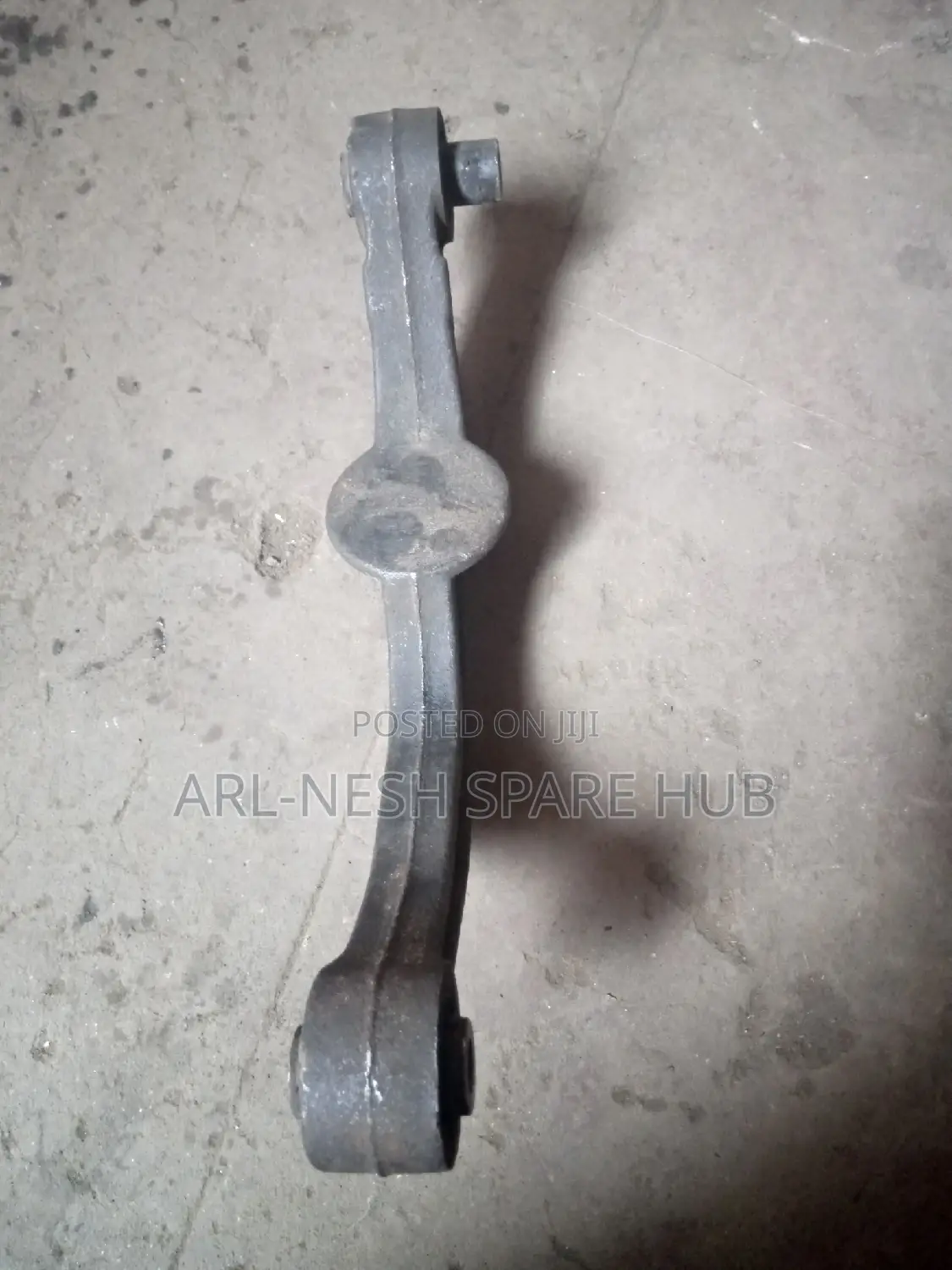 Legacy Rear Arm