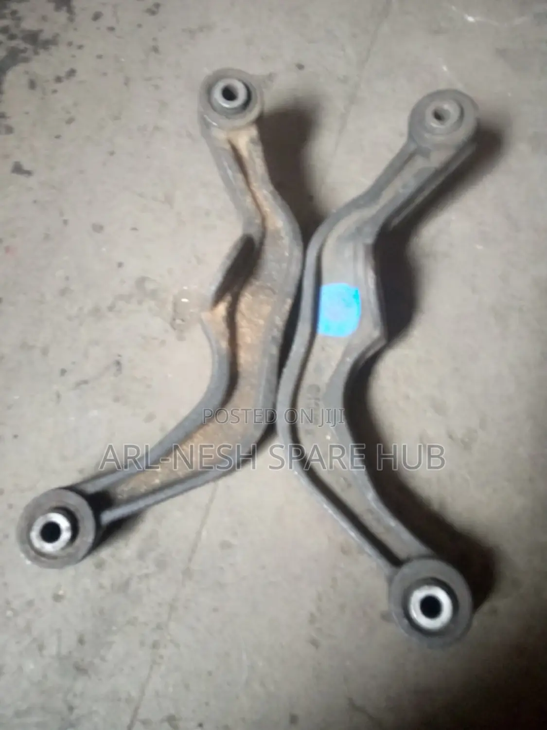 Legacy Rear Arm