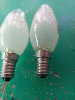 E14 40watts Candle Bulb