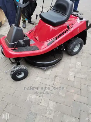 Ride On Lawn Mower