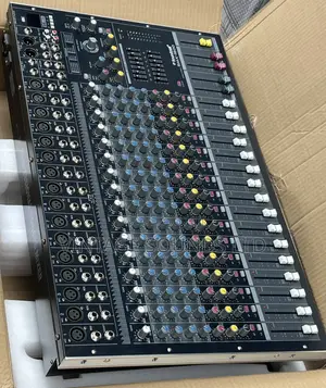 Soundcraft Smx1600,16 Channel Live Mixer