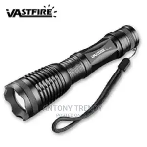 Wholesale G700 High Power Bright Light Portable Zoom Focus B