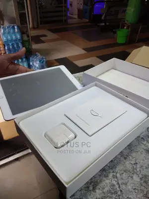 New Apple iPad Air 2 64 GB White