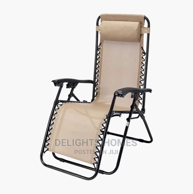 Foldable Lounge Chair With Cup-Holder