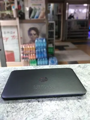Laptop HP Stream Laptop 4GB Intel Celeron SSD 60GB