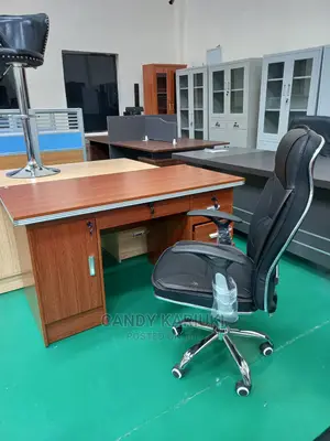 Comfy Modern Office Chair