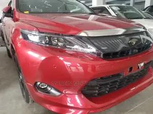 Toyota Harrier 2.0 4WD 2015 Red