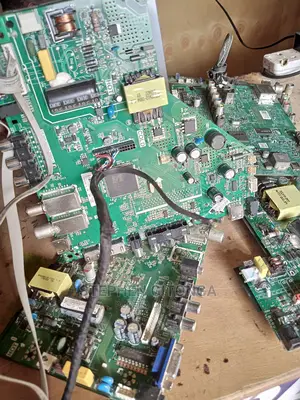 Screens Motherboards Replacement