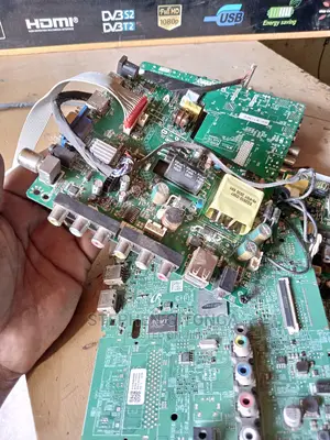 Screens Motherboards Replacement
