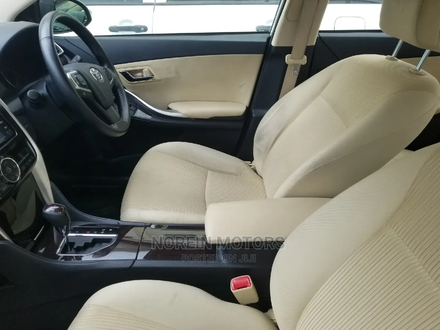 Toyota Allion 2015 White