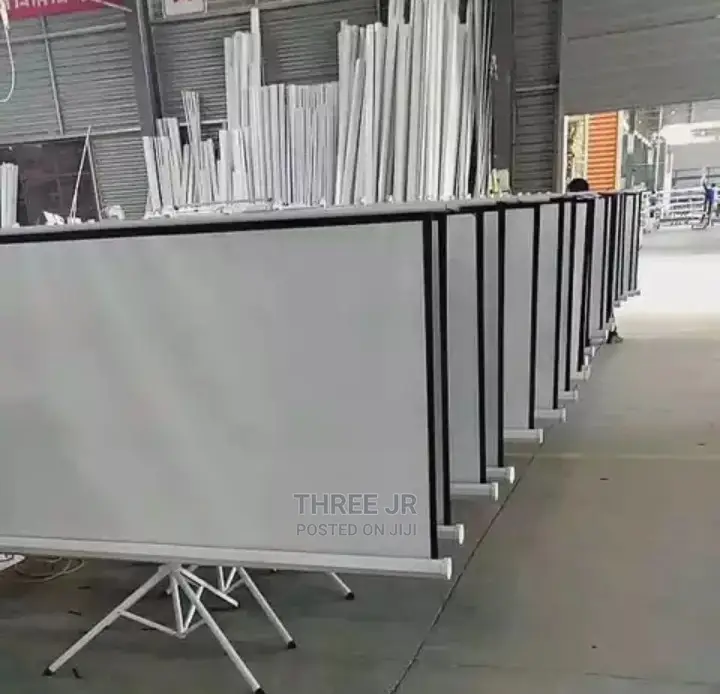 Tripod Projection Screens Available