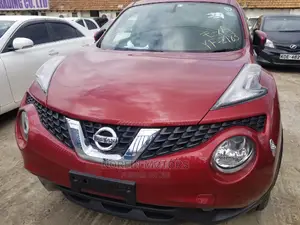 Nissan Juke 2015 Red