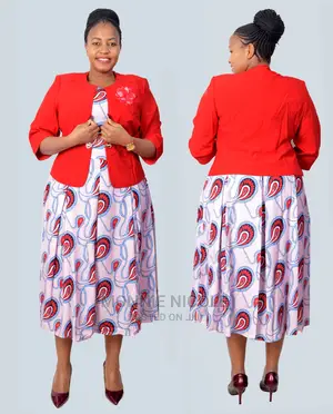 Fashionable Motherly Suit