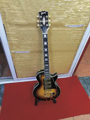 Gibson 3 Pickup Guitar
