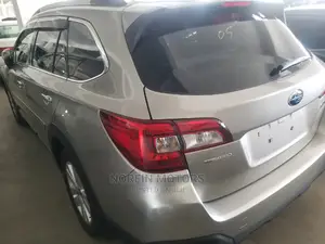 Subaru Outback 2015 Silver