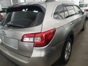 Subaru Outback 2015 Silver