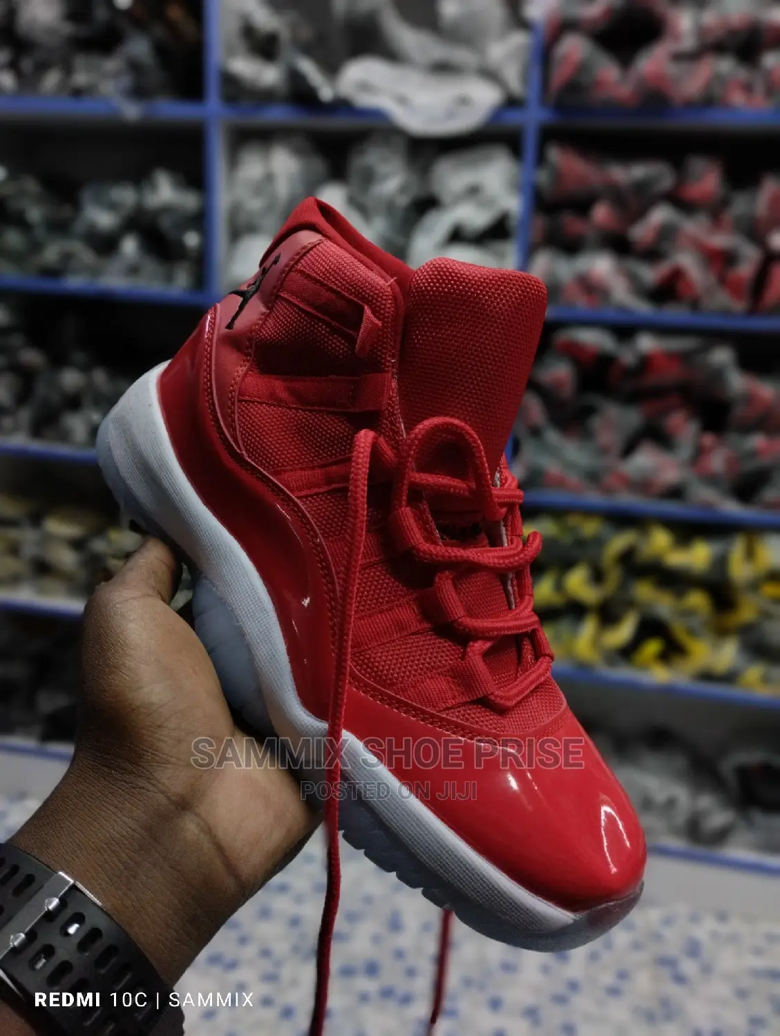 Jordan 11 Sneakers
