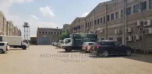 8600 Sq Feet Godown on Sale