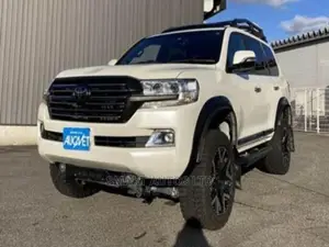 Toyota Land Cruiser 2016 Pearl