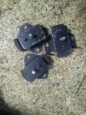 Engine and Gear Box Mounts Prado J 95,120,150,3L,5L,Surf,