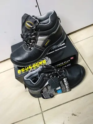 Ultimate Plus Safety Boot/Cool Comfort