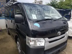 Toyota HiAce 2015 Black